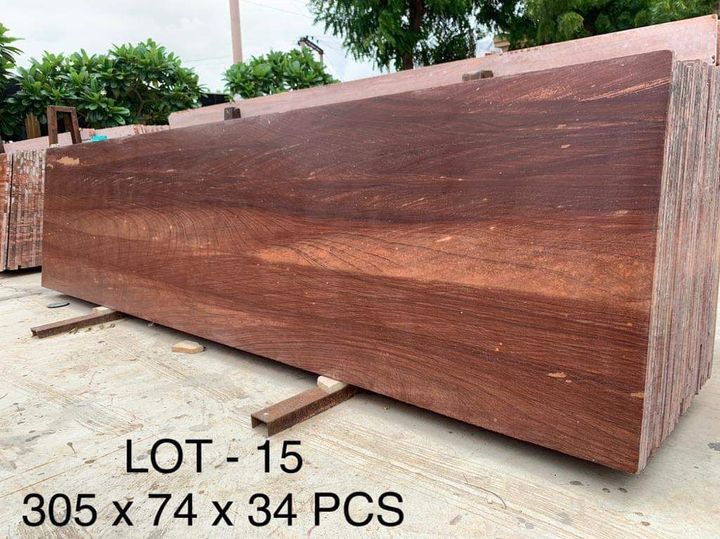 Wood-grain sandstone slabs, lot 15: 305 × 74 cm, 34 pieces