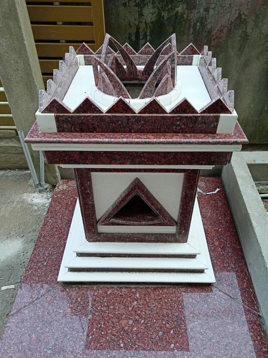 Red and white granite tulsi madam with lotus crown
